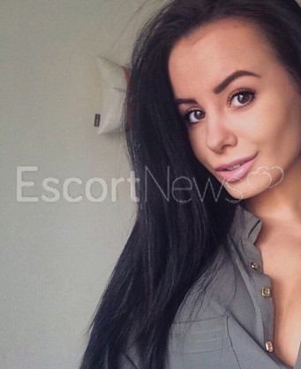 Photo escort girl Polina: the best escort service